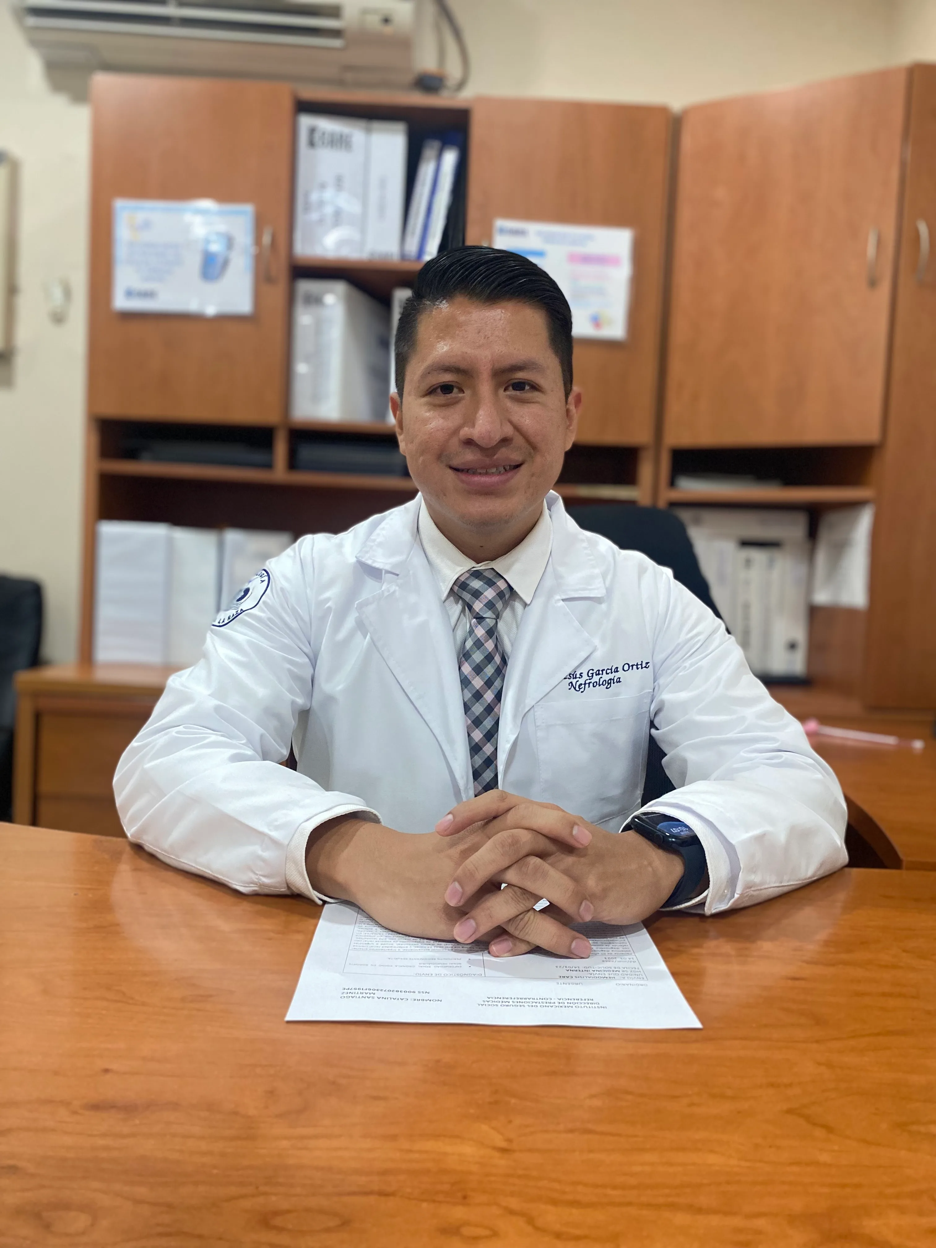 Dr. Jesús García Ortiz especialista en nefrología en Naucalpan